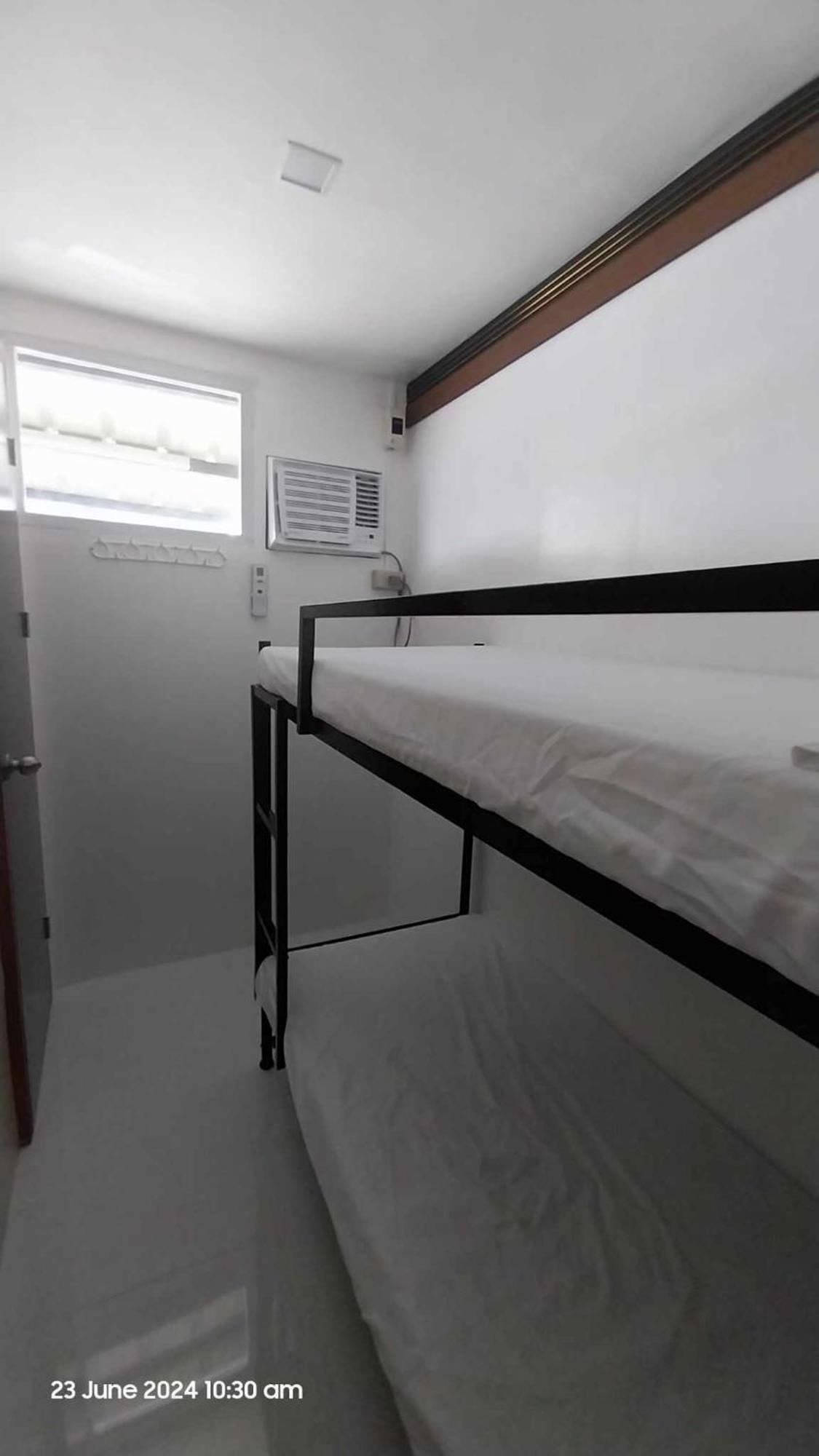 Primerose Residences - Near Mactan-Cebu International Airport Lapu-Lapu City Bagian luar foto